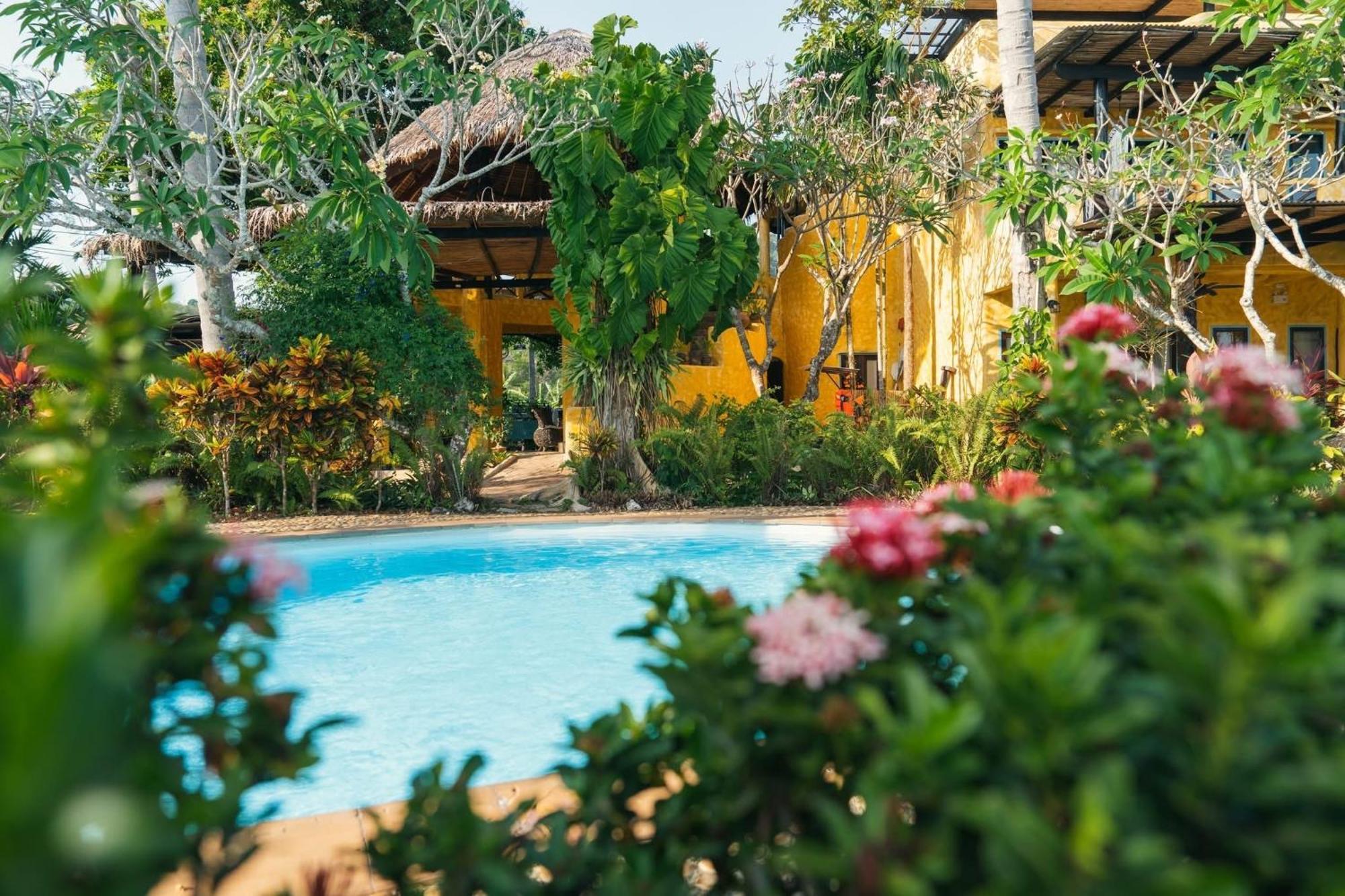Vacation Village Phra Nang Lanta - Sha Extra Plus 란타섬 외부 사진